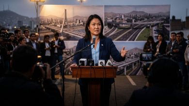 Keiko Fujimori pronunciando su discurso en el Hemiciclo de Sesiones del Congreso