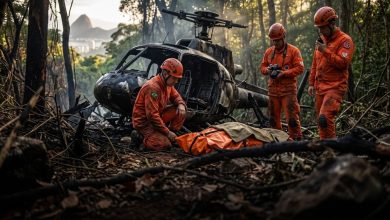 Bomberos trabajan en la zona boscosa del Parque Nacional Tijuca tras el accidente. (Foto referencial con IA / Chicho Al Aire)