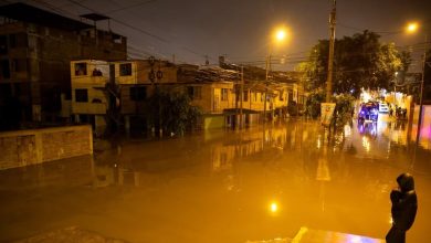 Alcaldes culpan a Sedapal por desbordes en Lima