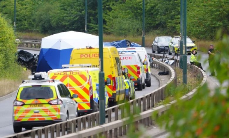 Choque frontal en Inglaterra deja 7 muertos, 2 policías