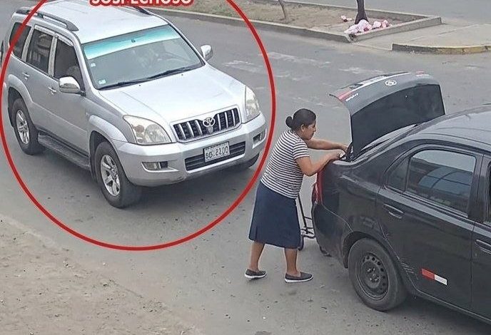 Santa Anita: mujer muere aplastada por auto