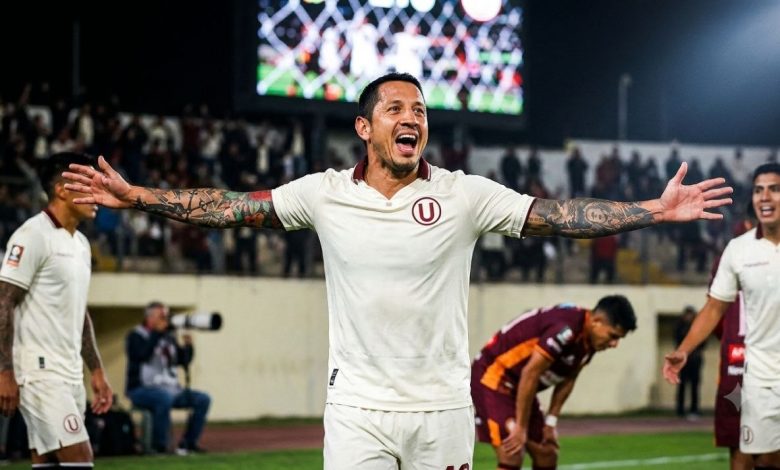 Alex Valera supera a Piero Alva y es top 9 en goles de la U