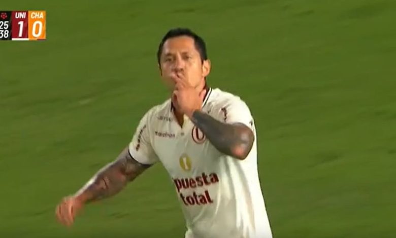 Lapadula brilla con doblete en victoria de Universitario