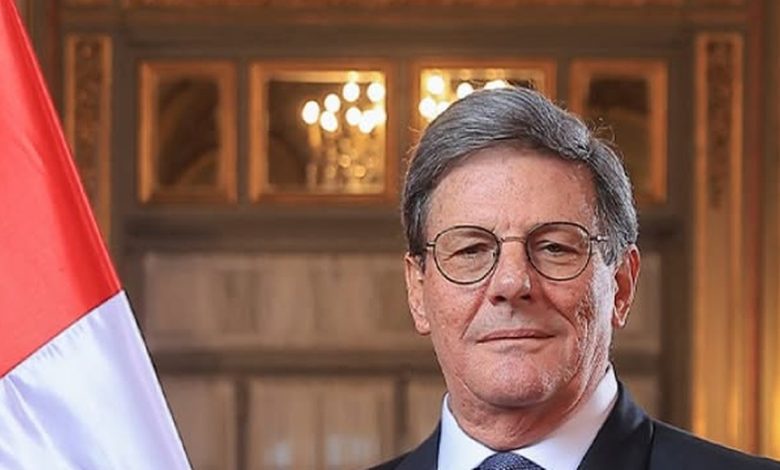 Rafael Rey renuncia al MTC por motivos de salud