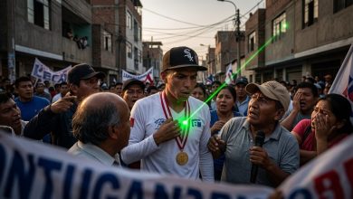 Láser apunta a Franco Vidal durante campaña en Ate